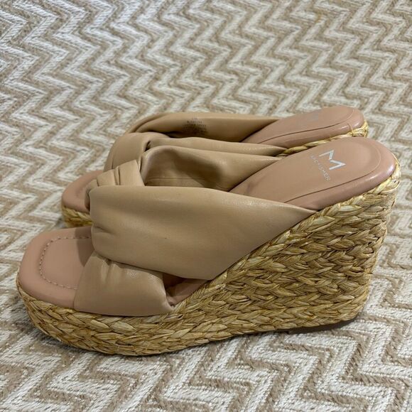 Marc Fisher Navina Puffy Twist Wedge Sandals - Picture 3 of 7